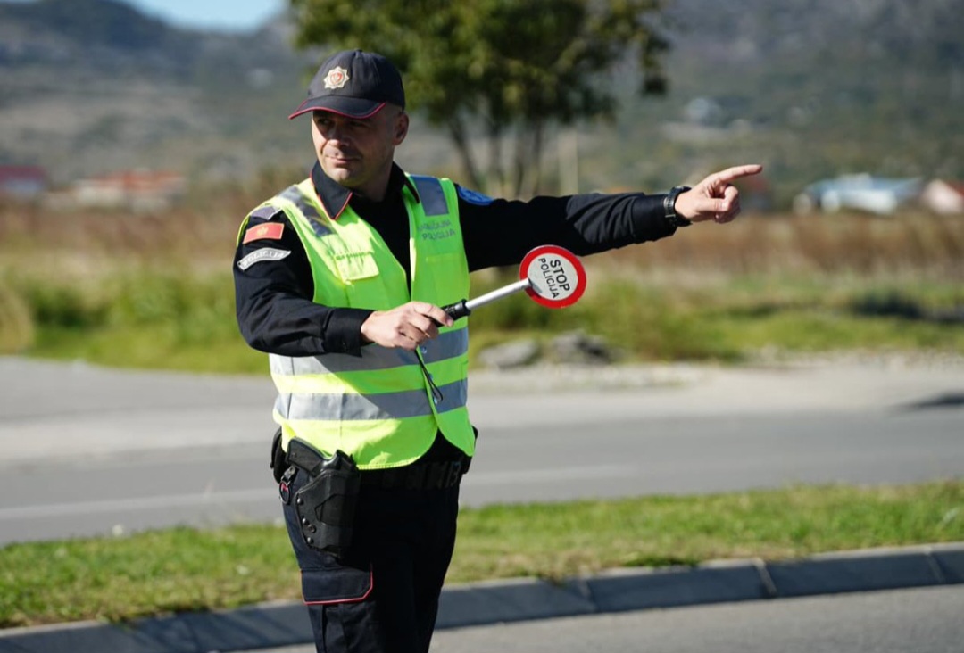 Povratnica kažnjena sa 50 dana zatvora: Vozila neregistrovano vozilo, odbila test na droge