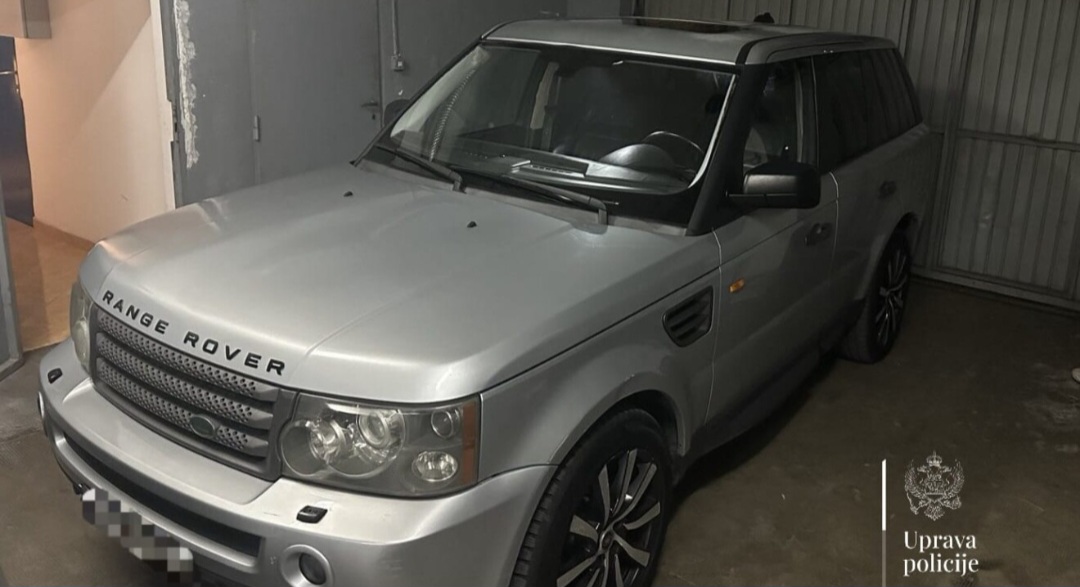 Akcija policije u Herceg Novom, oduzet skupocjeni auto