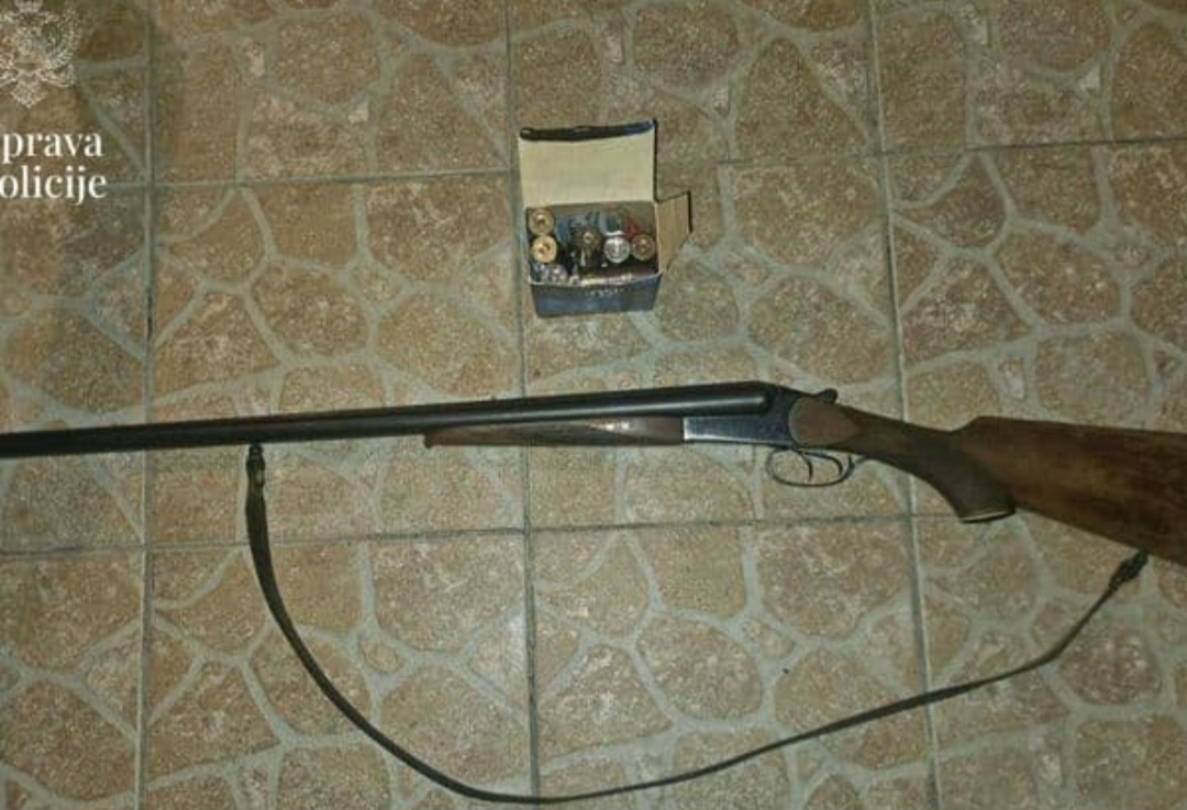Uhapšen Danilovgrađanin, policija kod njega pronašla pušku i municiju