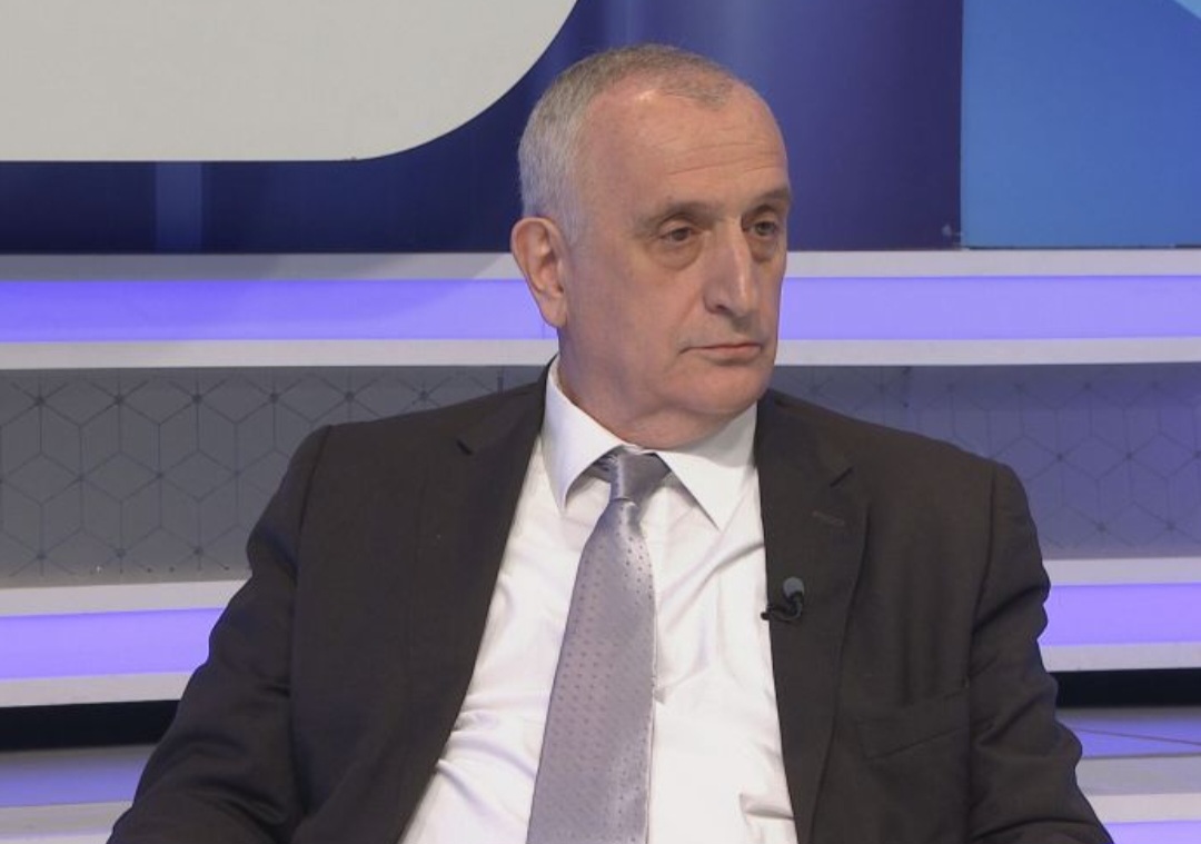 Bulatović: Nije tačno da sam se tajno sastao sa Roćenom