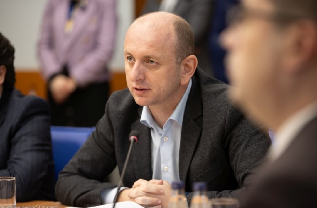 Uhapšen Bjelopoljac koji je prijetio Milanu Kneževiću i njegovoj porodici