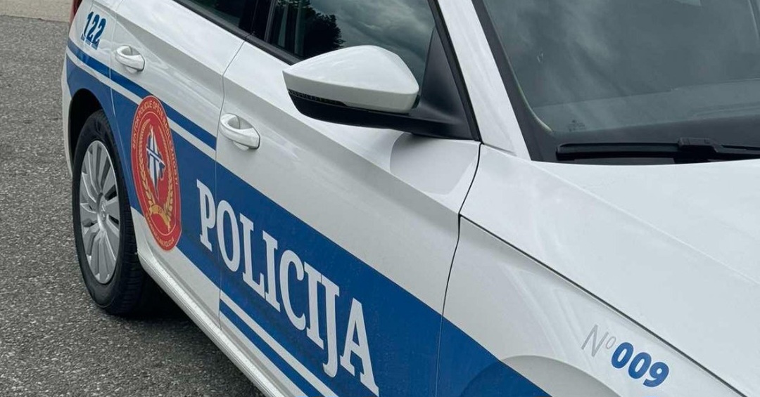 Tivat: Jedan osumnjičen za krađu parfema, drugi za čizme i sunčane naočare