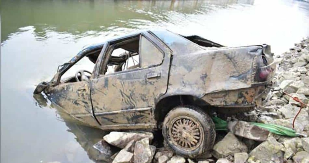 Isplivao automobil koji je na dnu Dunava ležao deset godina: U vozilu pronađeno tijelo muškarca