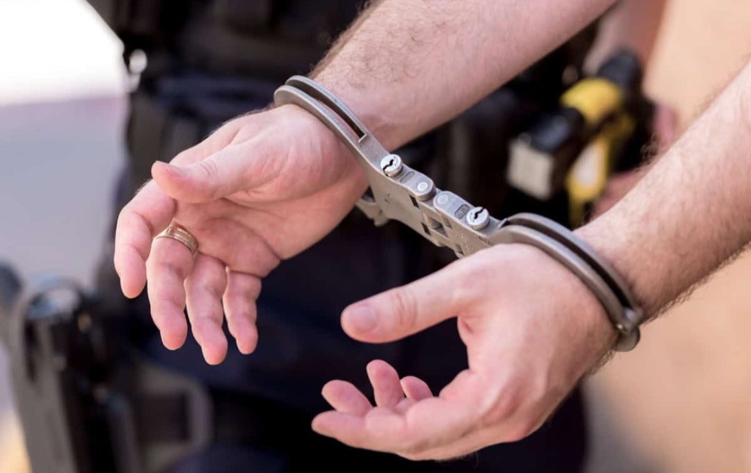 Napad u Nikšiću: Pripadnik OKG i njegov sin pretukli mladića