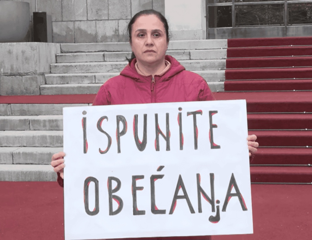 Predstavnica majki 3+ najavila štrajk glađu ispred Skupštine