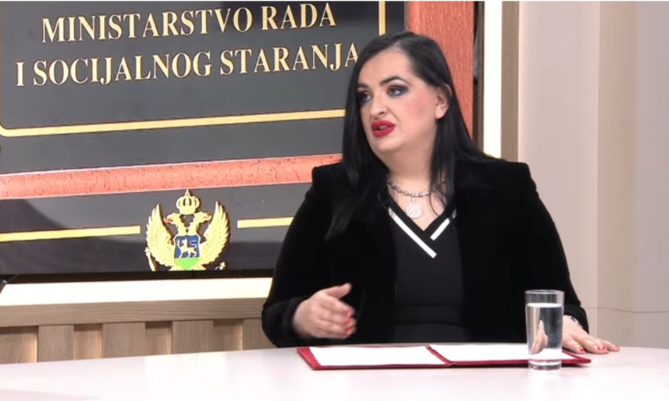 Nišić: Porodiljsko odsustvo deset mjeseci za majku i dva za oca