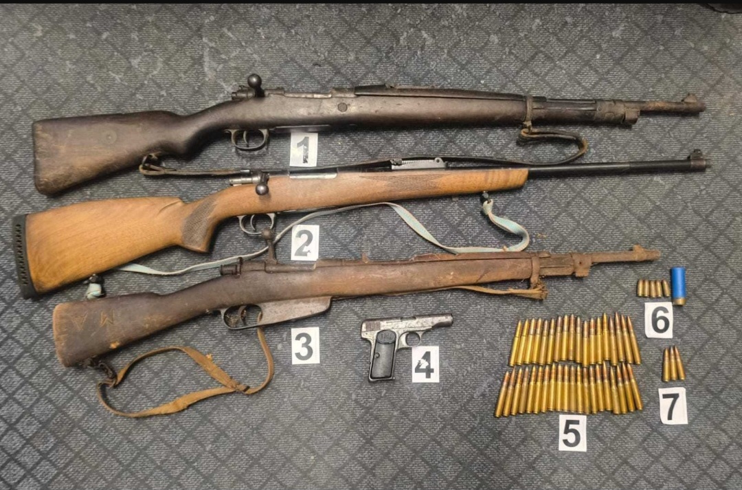 Pretres u Beranama: Policija u stanu pronašla dvije puške, pištolj i metke