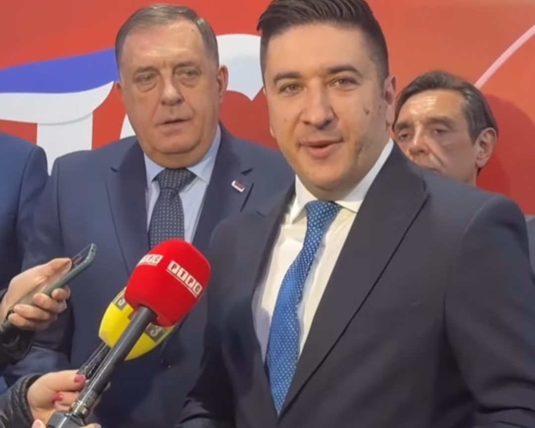 Dajković u Doboju: Vi ste svjetionik za Srbe u Crnoj Gori, daće Bog da se i mi izborimo za naš narod (VIDEO)