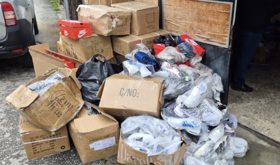 Filmska potjera u Beranama: Policija uhapsila vozača BMW-a sa stotinama pari obuće