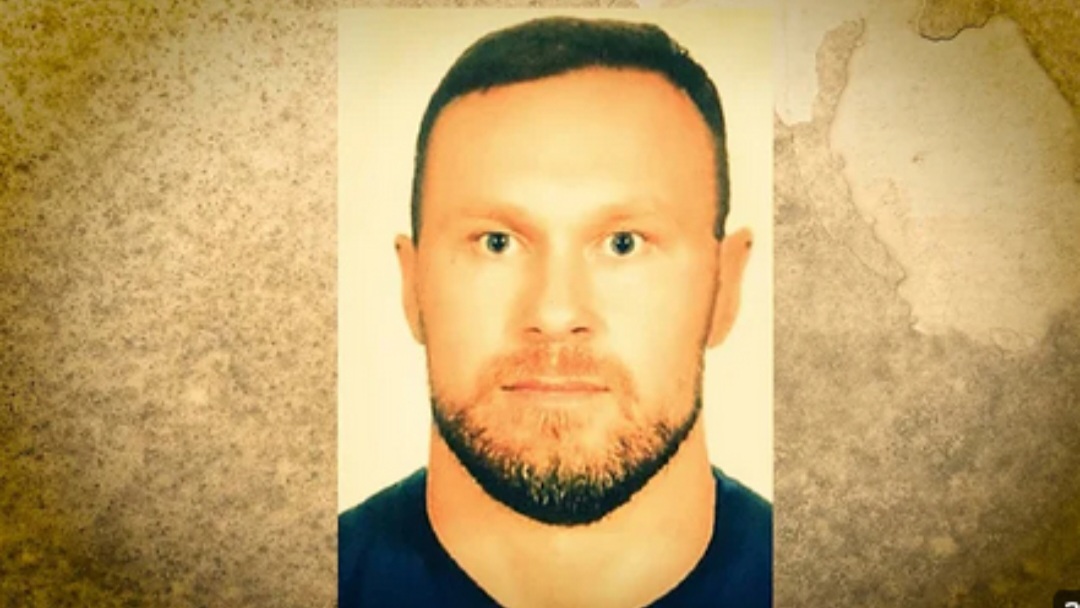 Šok poruke sa SKY-a: "Ja bih sve muško na rođendan da deremo"